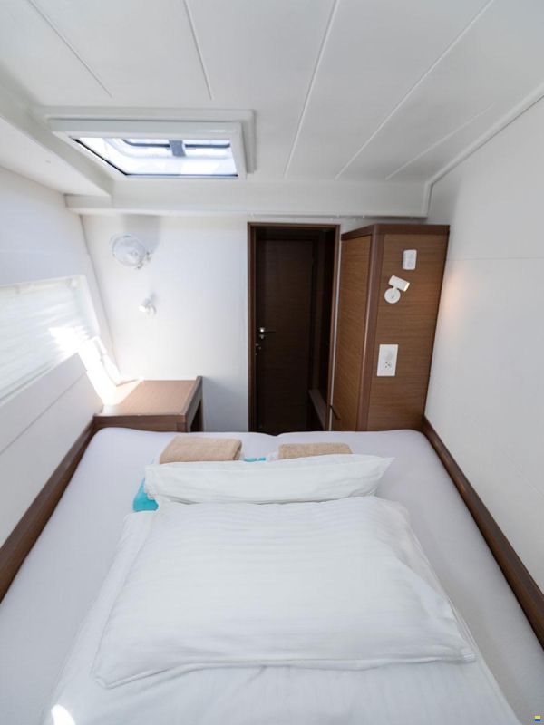 Lagoon 40
