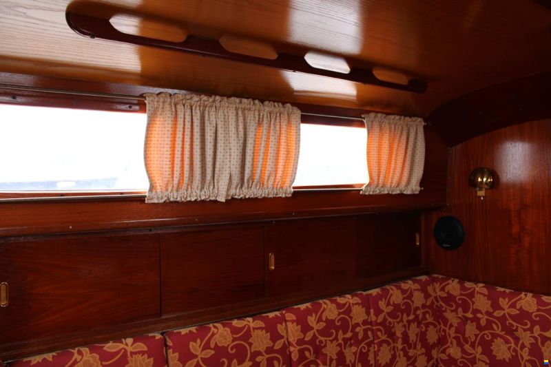 Great Dane GD 28