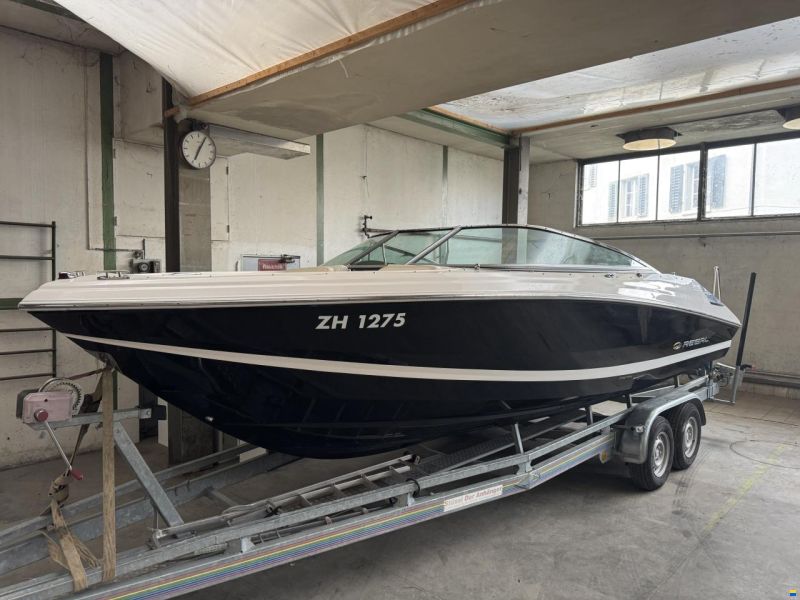 Regal 2200