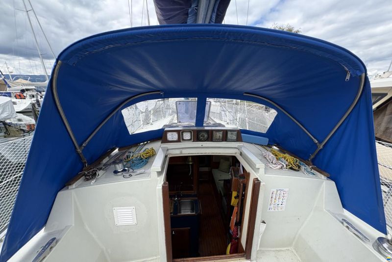 Dufour 35