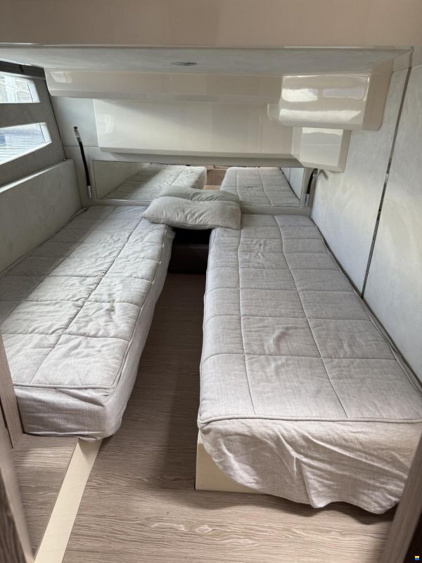 Sessa Fly 42