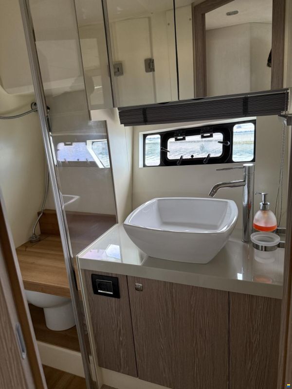Sessa Fly 42