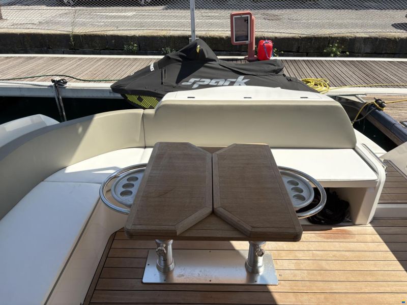 Sessa Fly 42