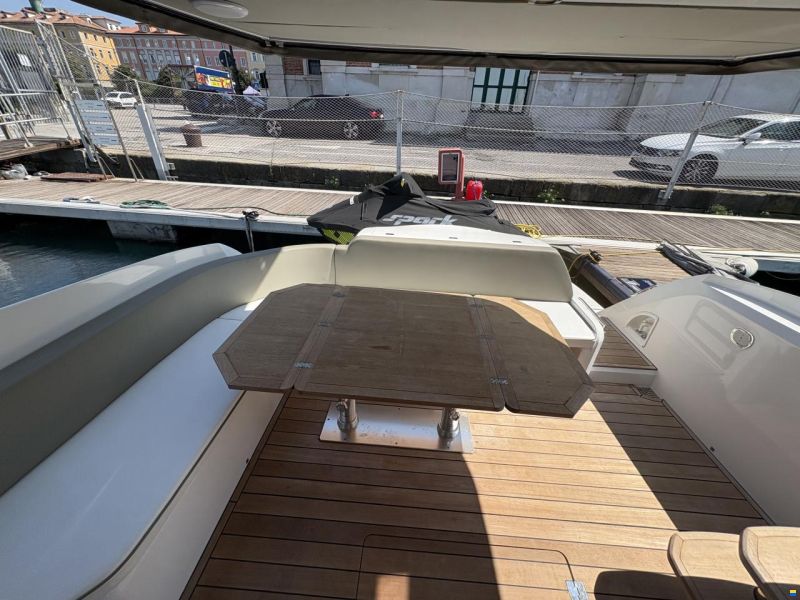 Sessa Fly 42