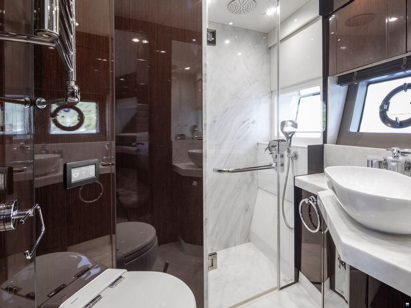 Sunseeker Manhattan 66