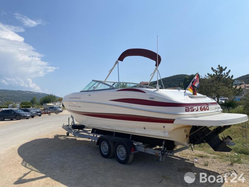 Maxum 2400 SC3