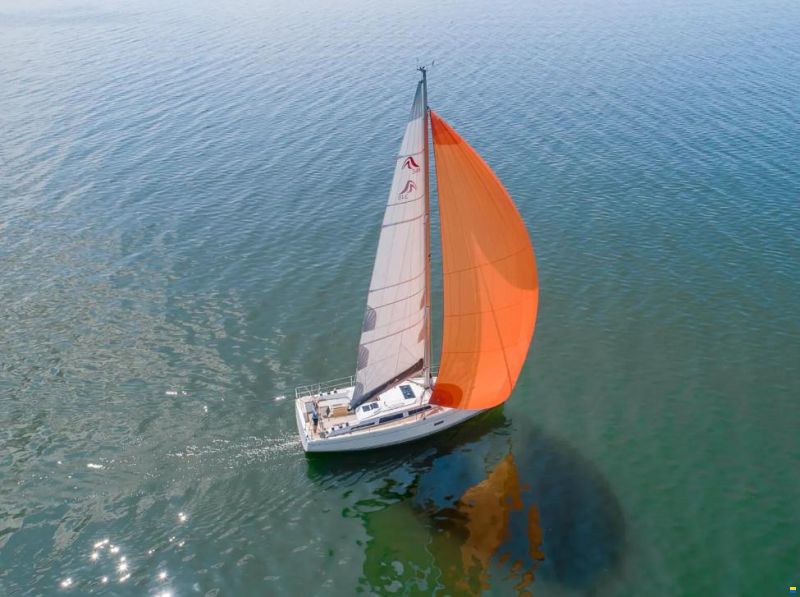 Hanse 348