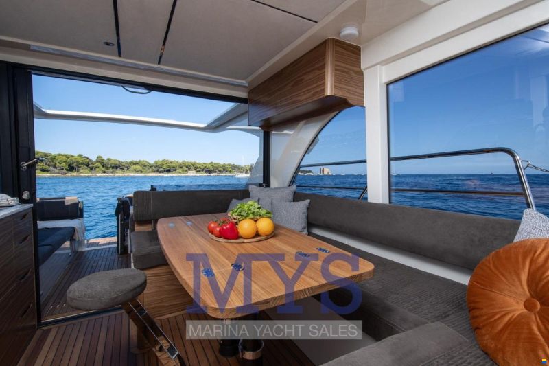 Marex 390