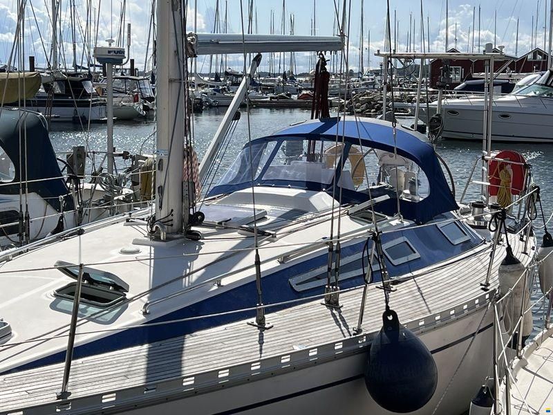 Dufour 39