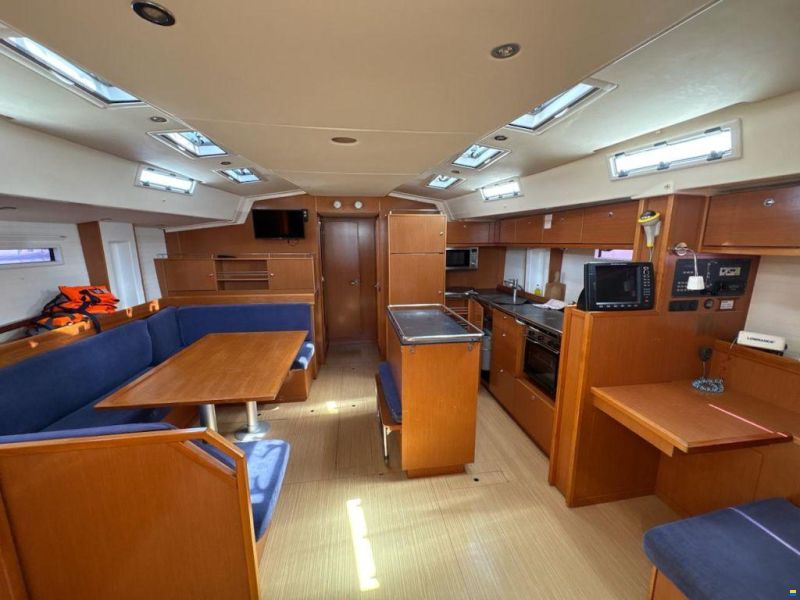 Bavaria Cruiser 55