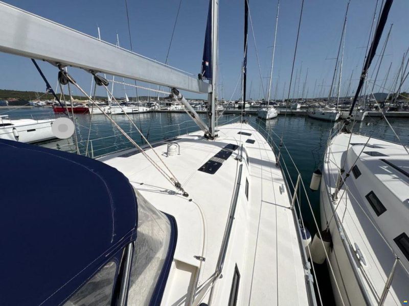 Bavaria Cruiser 55