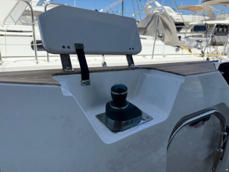 Galeon 700 Sky