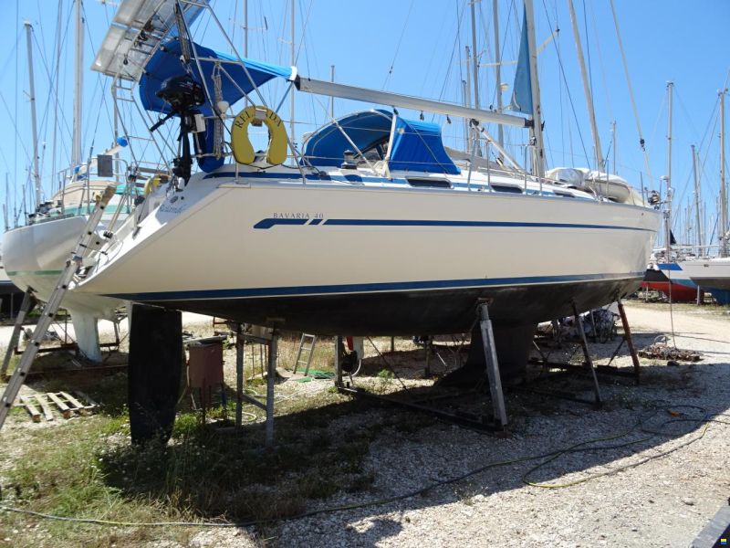 Bavaria 40