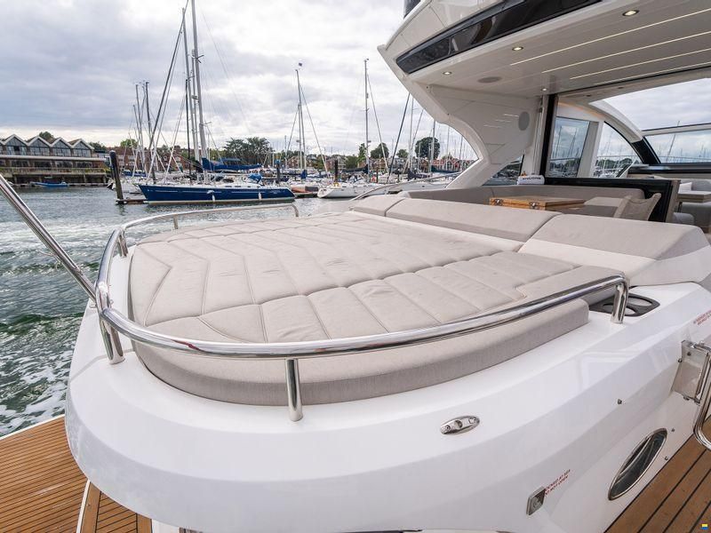 Sunseeker Predator 60 Evo
