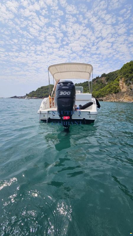 Sessa Key Largo 25 WA