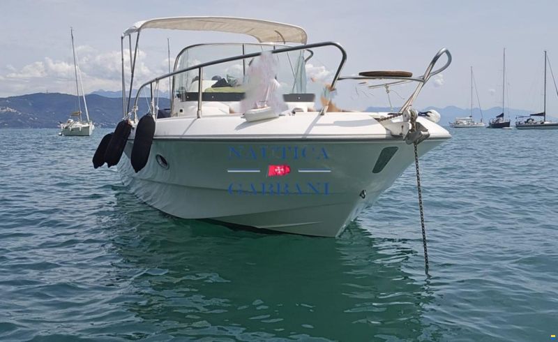 Sessa Key Largo 25 WA