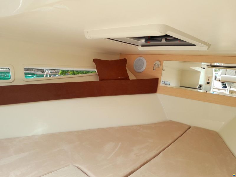 Atlantic Marine 690 Sun Cruiser