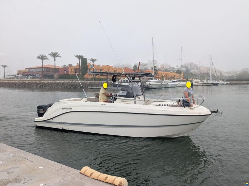 Quicksilver Activ 805 Pro Fish