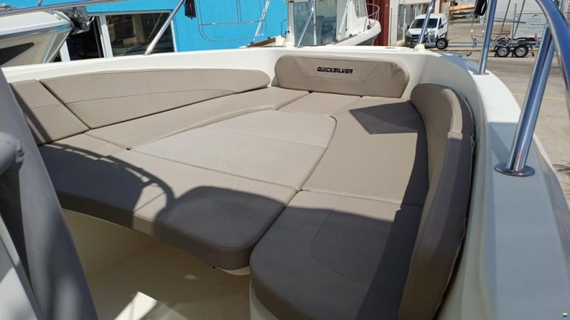 Quicksilver Activ 805 Pro Fish