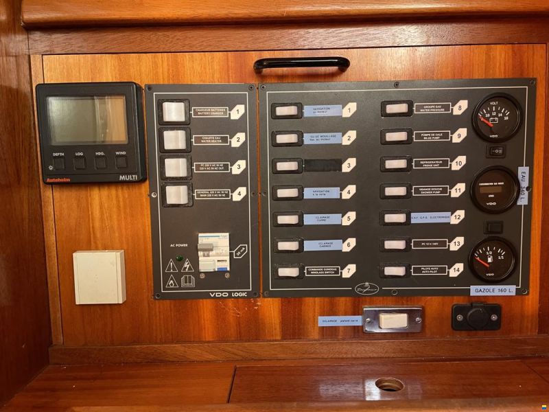 Dufour 38 Classic