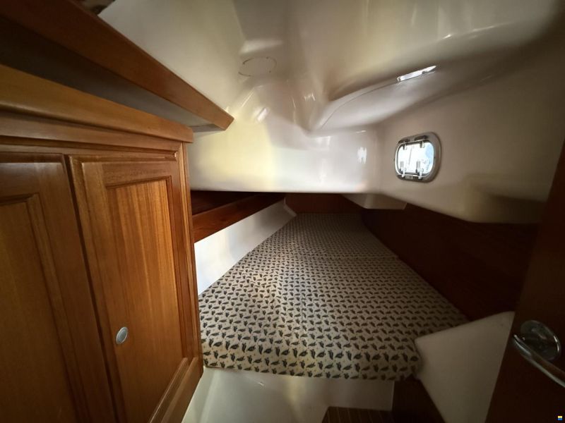 Dufour 38 Classic