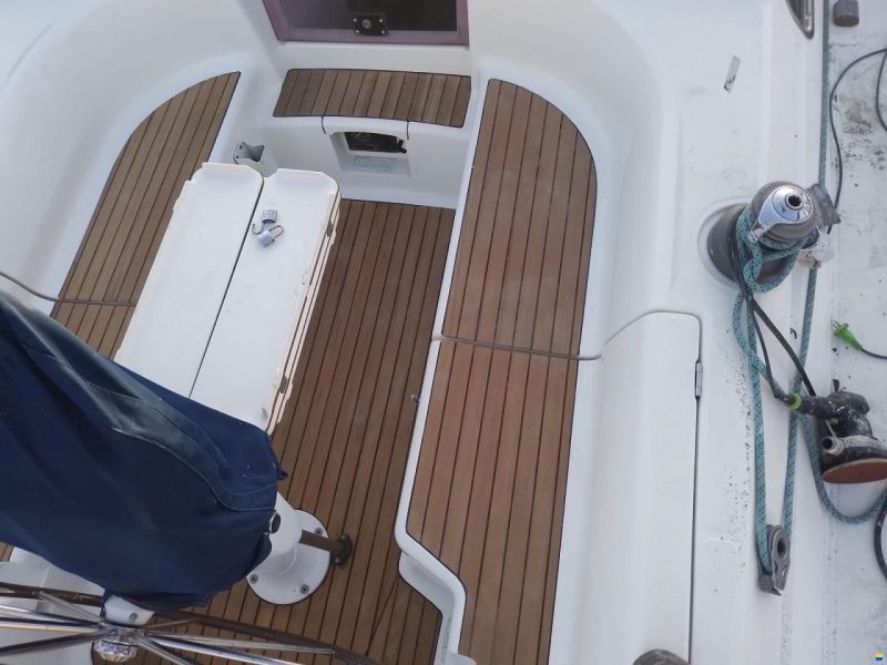 Dufour 38 Classic