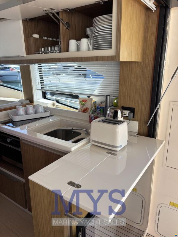 Cayman 520 FLY
