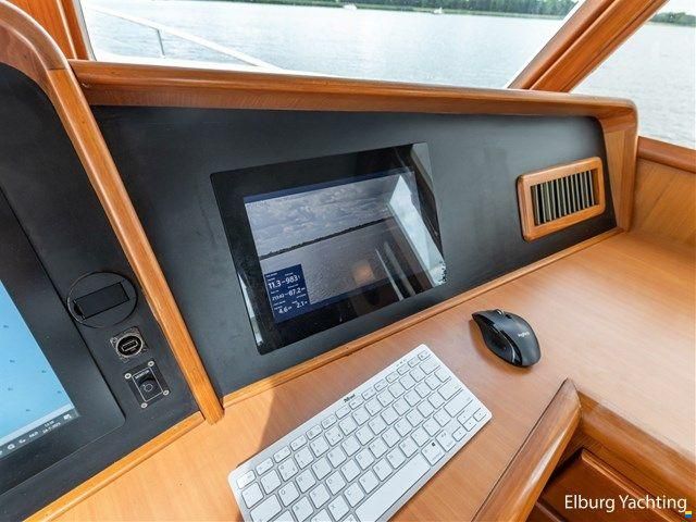 Fleming Yachts 55 - Portugese brug