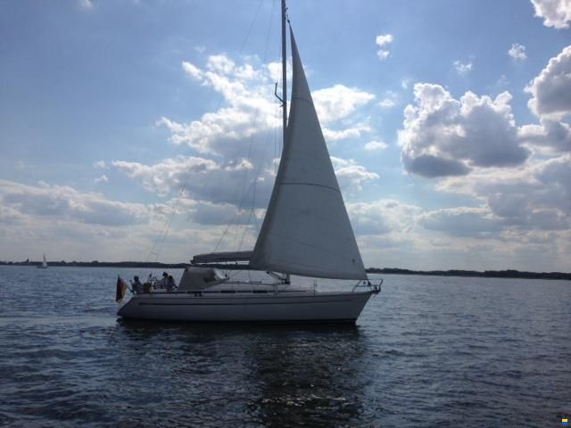 Bavaria 37