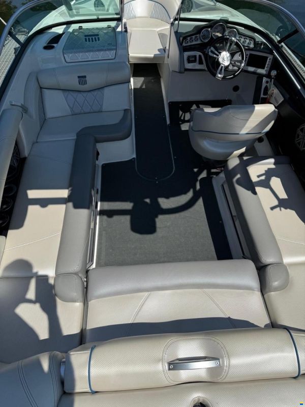 MasterCraft X10
