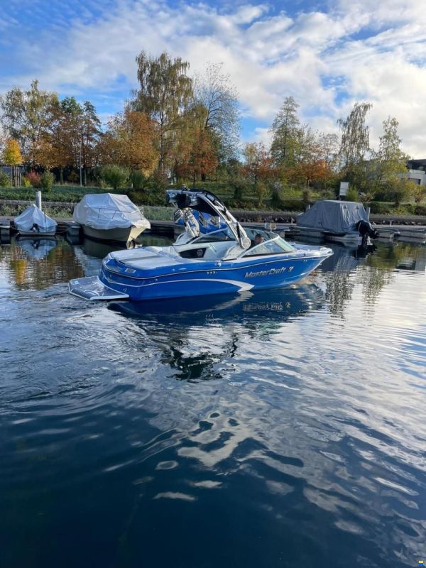 MasterCraft X10
