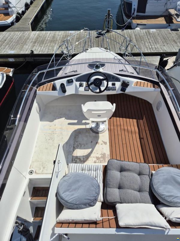 Galeon 290 Fly