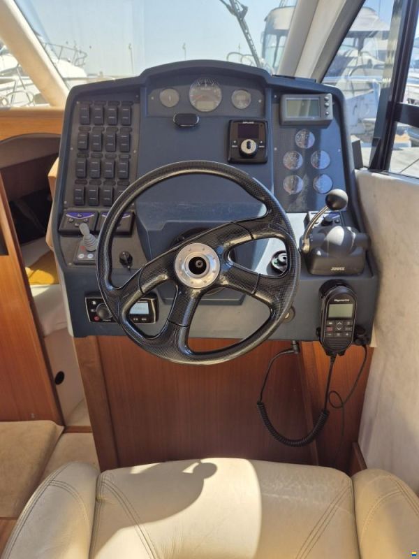 Galeon 290 Fly