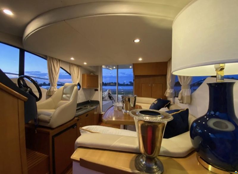 Galeon 290 Fly