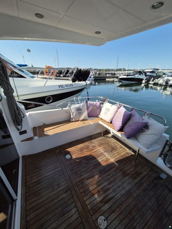 Galeon 290 Fly