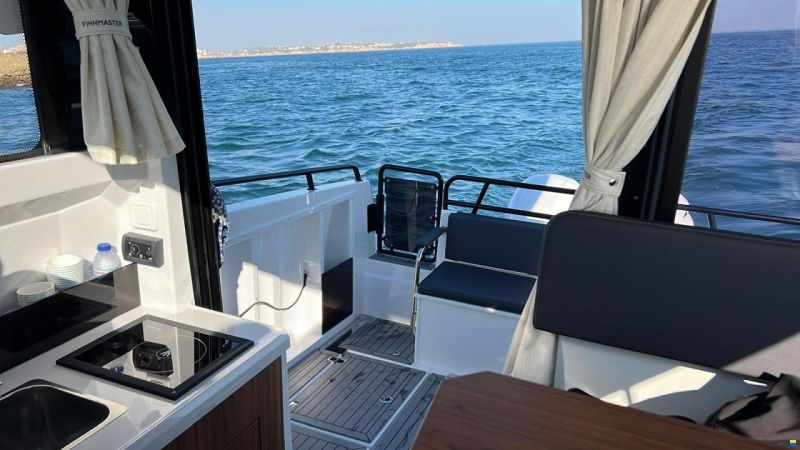 Finnmaster Pilot 8