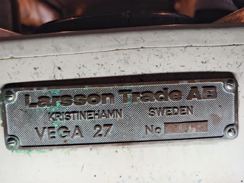 Albin Vega 27