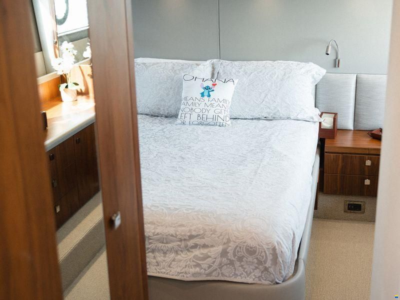 Sunseeker Manhattan 52