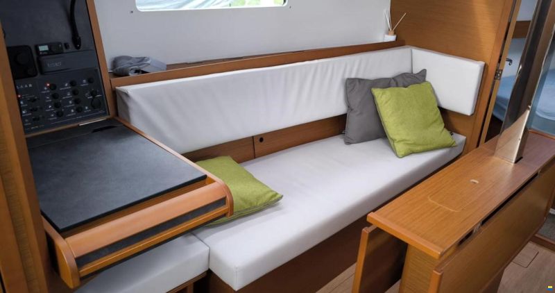 Jeanneau Sun Odyssey 349