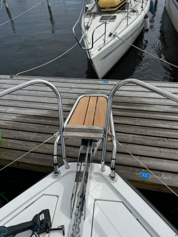 Sealine C390