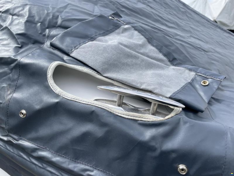 Bâche pour Rinker Captiva 246