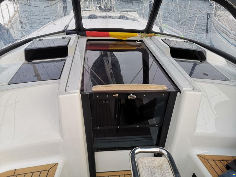 Hanse 348