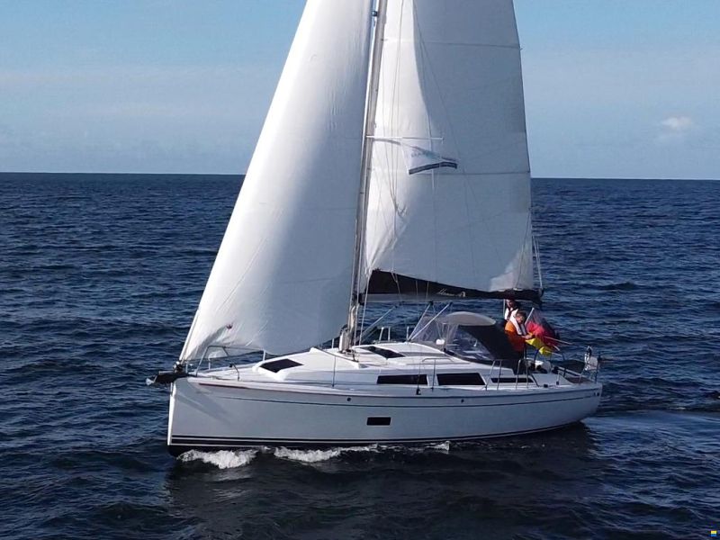 Hanse 348