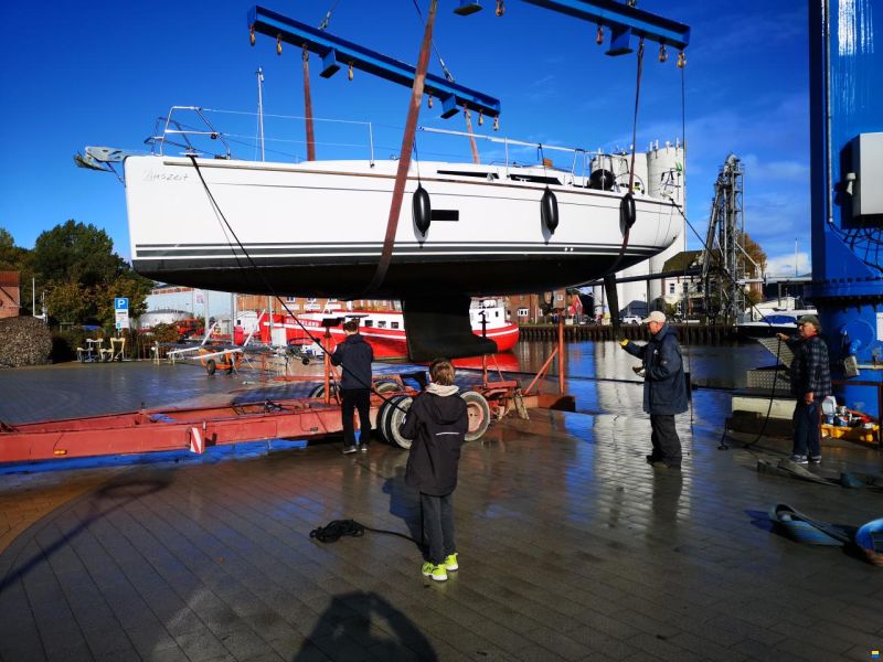 Hanse 348