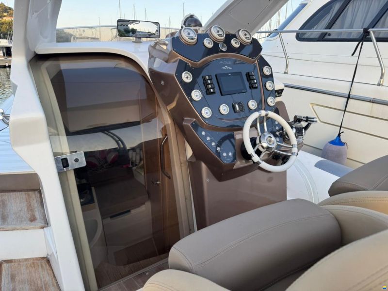 Abate 35 cabin