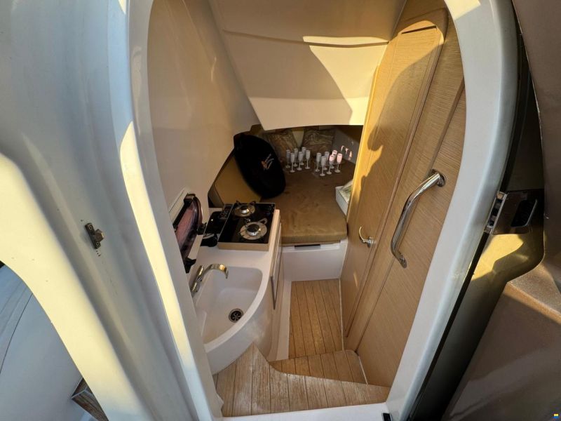 Abate 35 cabin