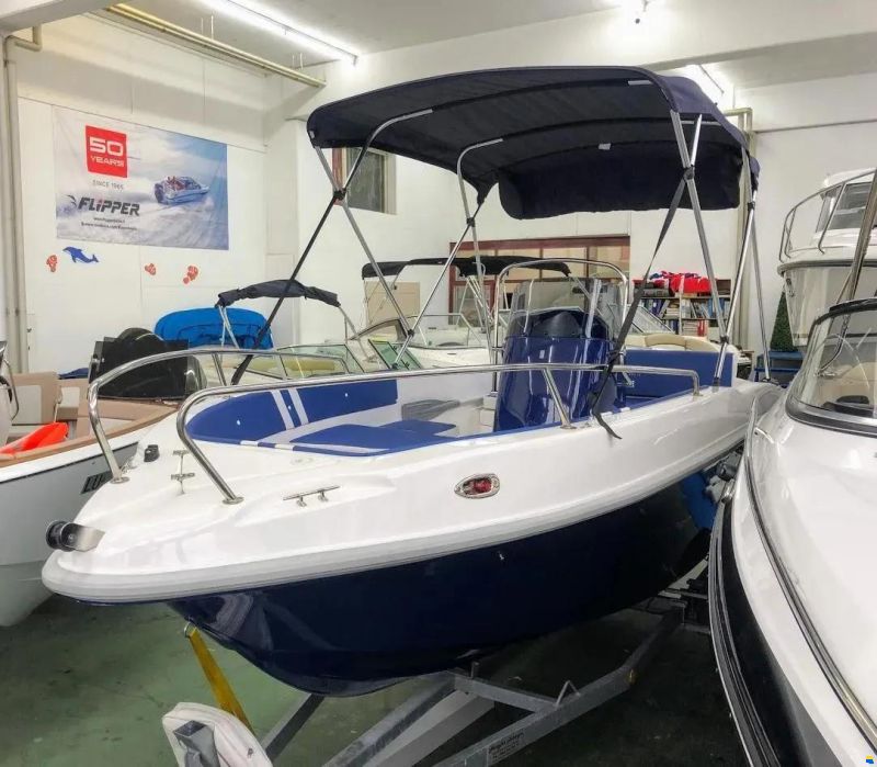 Nireus 490 Comfort / Diverse Farben