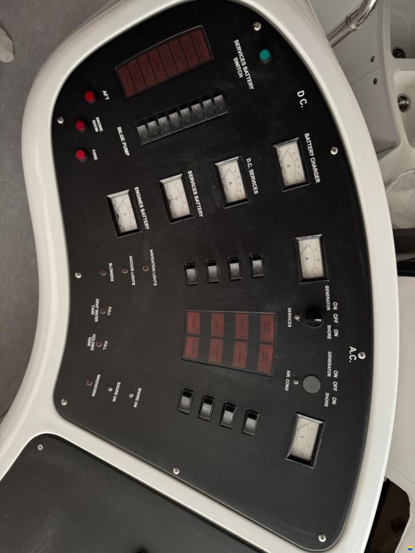 Azimut 46 Fly / REFIT