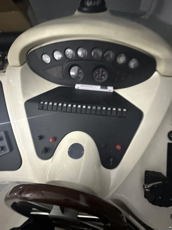 Azimut 46 Fly / REFIT
