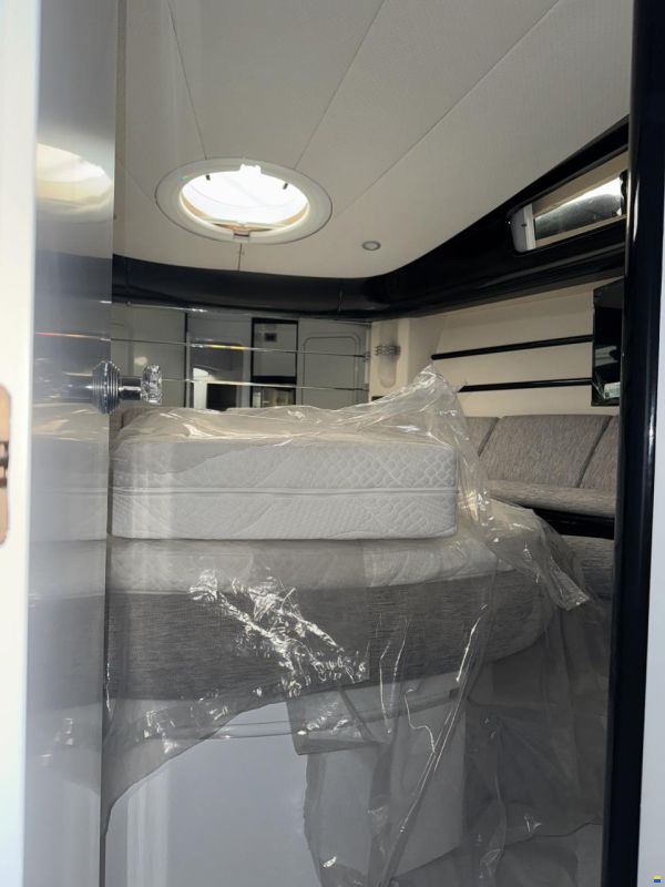 Azimut 46 Fly / REFIT